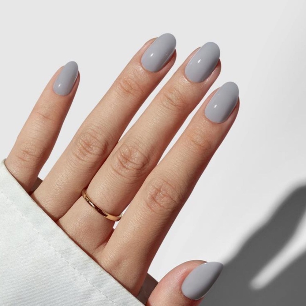 LIGHT GRAY Press-On Nails – Almond Shape, Soft Gel – NEW